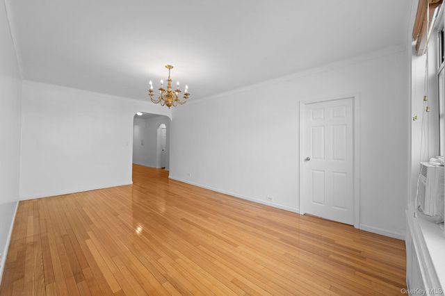 114-06 Queens Blvd D9, Forest Hills, NY 11375