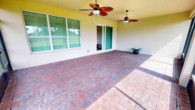 10178 SW FERNWOOD Avenue, Port St. Lucie, FL 34987