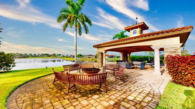 10178 SW FERNWOOD Avenue, Port St. Lucie, FL 34987