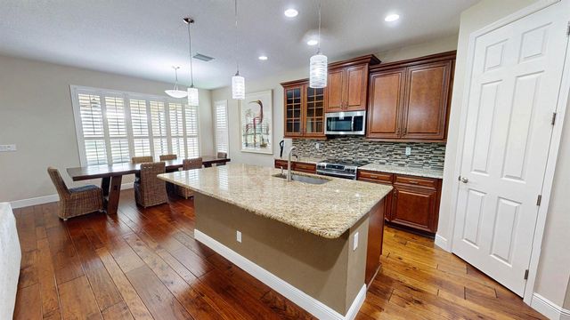 10178 SW FERNWOOD Avenue, Port St. Lucie, FL 34987