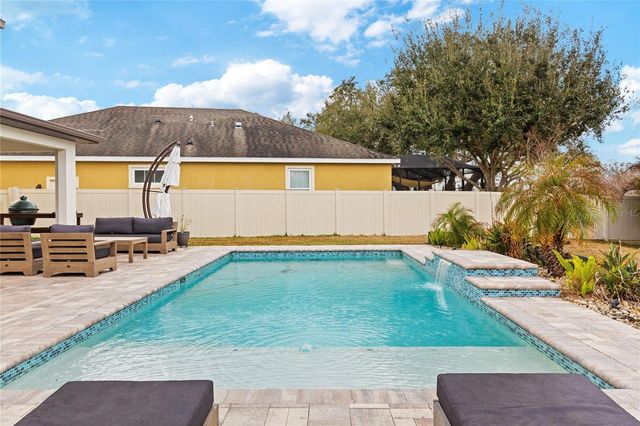 8205 NECTAR RIDGE COURT, Odessa, FL 33556