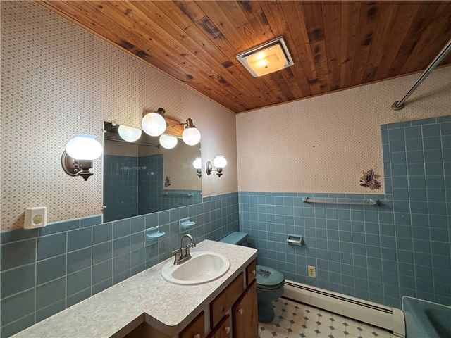 3400 Lake Road North, Clarkson, NY 14420