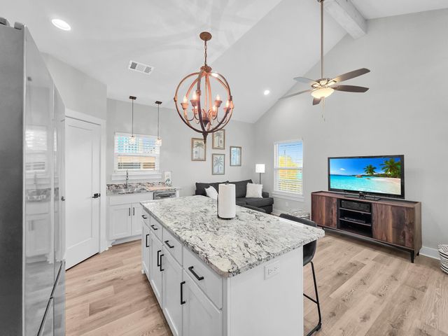 963 Verdia W, Crystal Beach, TX 77650