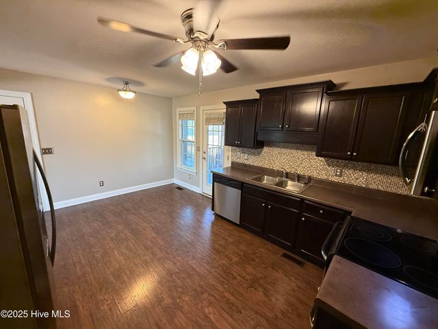 20 Weatherby Court, Angier, NC 27501