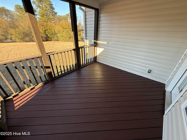 20 Weatherby Court, Angier, NC 27501