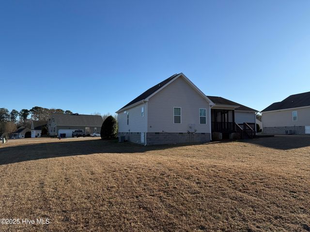 20 Weatherby Court, Angier, NC 27501