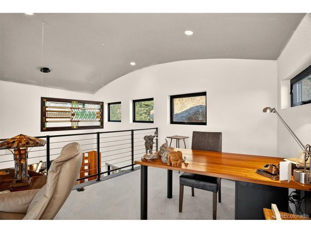 5320 Lost Cabin Rd, Manitou Springs, CO 80829