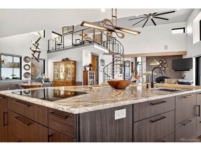 5320 Lost Cabin Rd, Manitou Springs, CO 80829