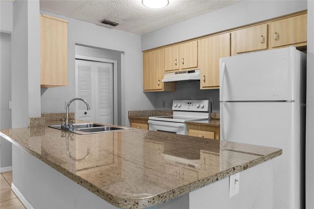 1910 SW 34TH COURT, Ocala, FL 34474