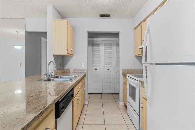 1910 SW 34TH COURT, Ocala, FL 34474