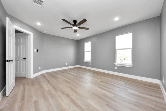 17121 Spindle Oaks Drive, Conroe, TX 77385