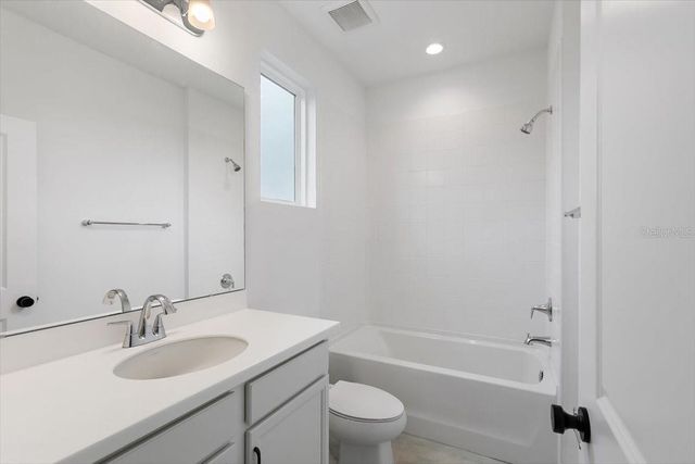 21 MAHOGANY WAY, Palm Coast, FL 32164