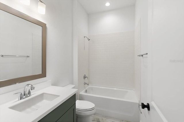 21 MAHOGANY WAY, Palm Coast, FL 32164