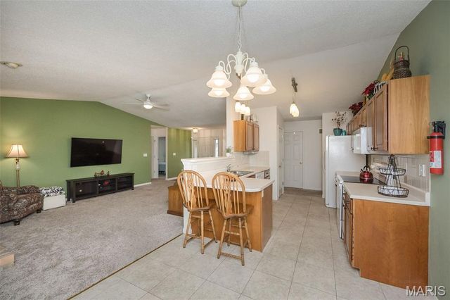 2211 Castlegate Drive, Imperial, MO 63052