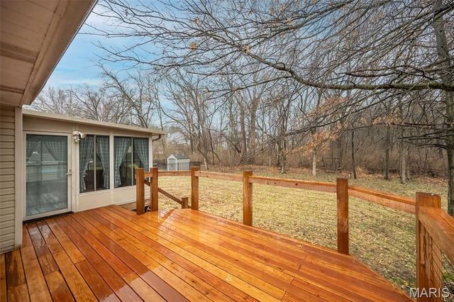 2211 Castlegate Drive, Imperial, MO 63052