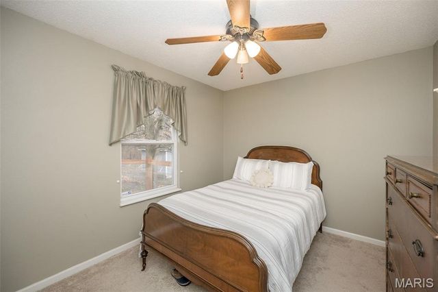 2211 Castlegate Drive, Imperial, MO 63052