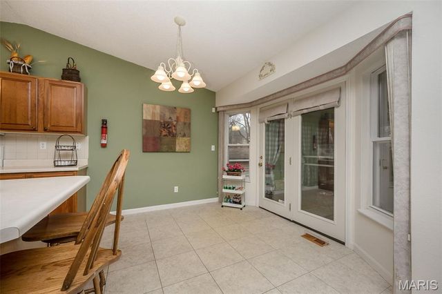 2211 Castlegate Drive, Imperial, MO 63052