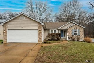 2211 Castlegate Drive, Imperial, MO 63052