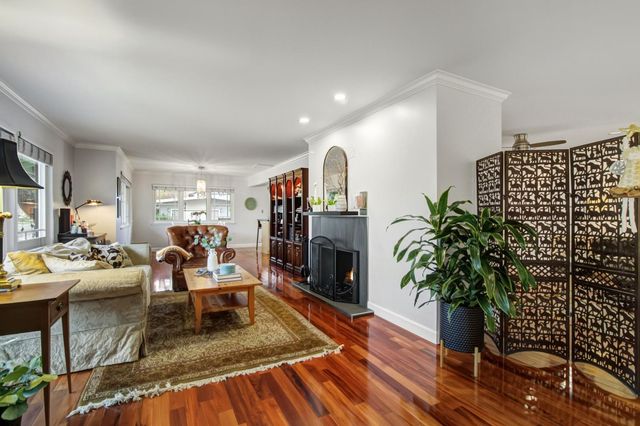 119 Clunie Dr, Sacramento, CA 95864