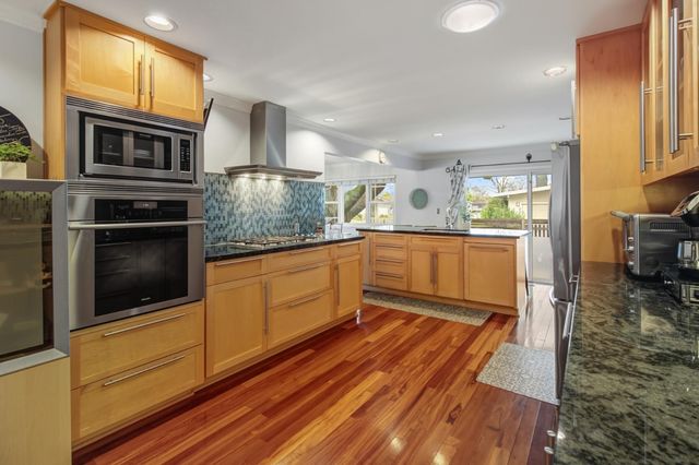 119 Clunie Dr, Sacramento, CA 95864