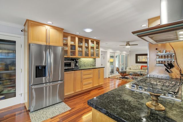 119 Clunie Dr, Sacramento, CA 95864