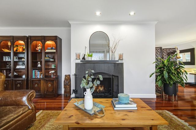 119 Clunie Dr, Sacramento, CA 95864