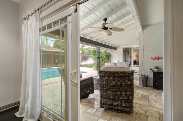 119 Clunie Dr, Sacramento, CA 95864