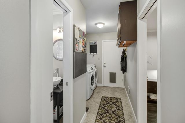 119 Clunie Dr, Sacramento, CA 95864