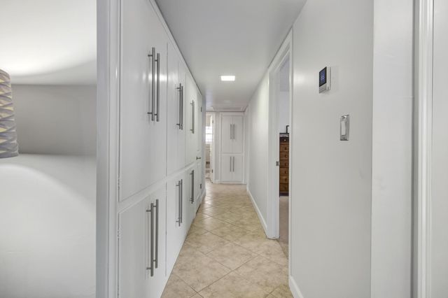 119 Clunie Dr, Sacramento, CA 95864