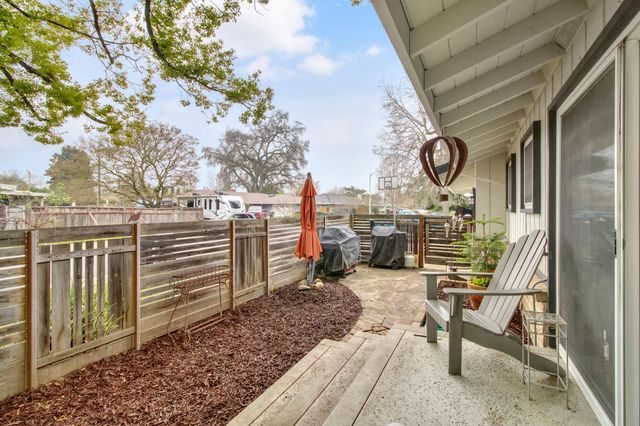 119 Clunie Dr, Sacramento, CA 95864