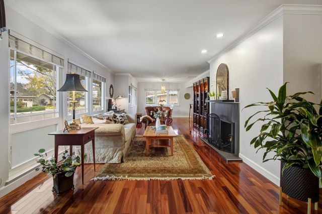 119 Clunie Dr, Sacramento, CA 95864