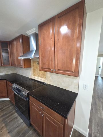 12112 NW SR 20 Road, Bristol, FL 32321