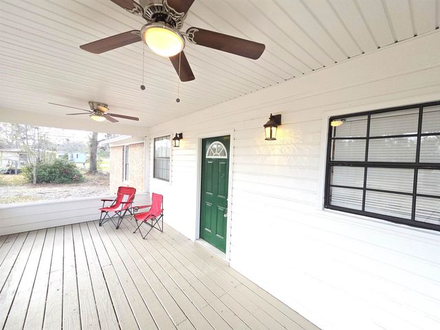 12112 NW SR 20 Road, Bristol, FL 32321