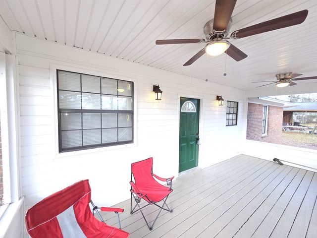 12112 NW SR 20 Road, Bristol, FL 32321