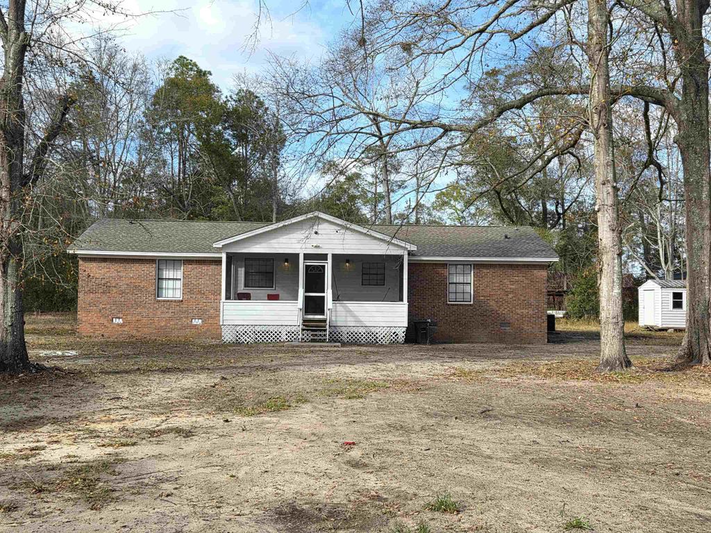 12112 NW SR 20 Road, Bristol, FL 32321