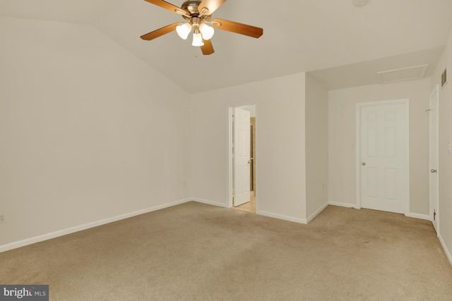 177 SPLIT ROCK DR, Delta, PA 17314