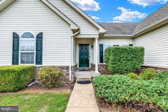 177 SPLIT ROCK DR, Delta, PA 17314
