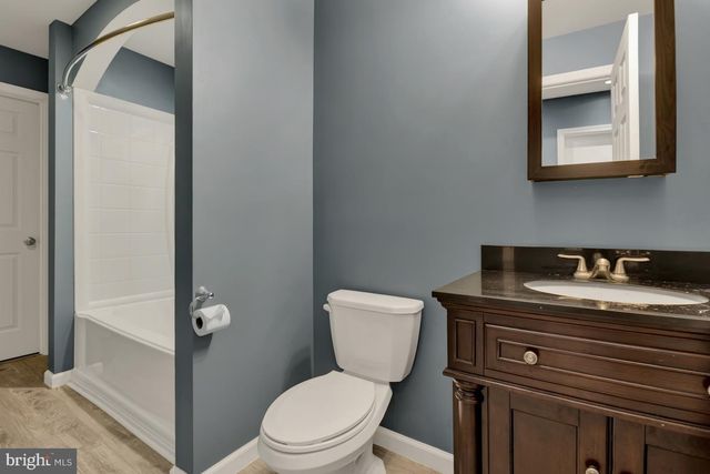 177 SPLIT ROCK DR, Delta, PA 17314