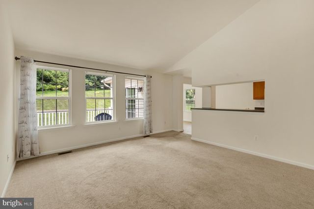 177 SPLIT ROCK DR, Delta, PA 17314