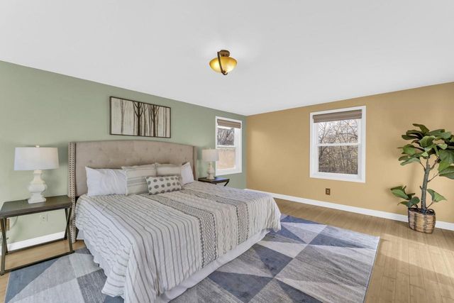 W313S6637 Spring DRIVE, Mukwonago, WI 53149