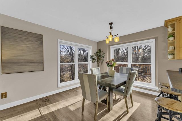 W313S6637 Spring DRIVE, Mukwonago, WI 53149