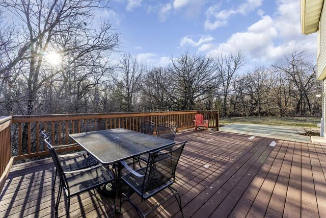 W313S6637 Spring DRIVE, Mukwonago, WI 53149