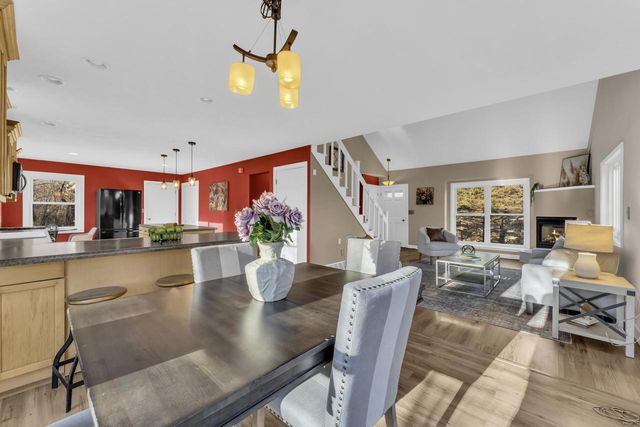 W313S6637 Spring DRIVE, Mukwonago, WI 53149