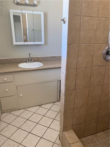 952 King Richard Avenue, Las Vegas, NV 89119