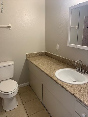 952 King Richard Avenue, Las Vegas, NV 89119