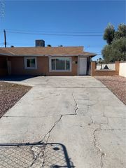 952 King Richard Avenue, Las Vegas, NV 89119