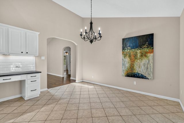 100 Forest View Court, Hot Springs, AR 71913