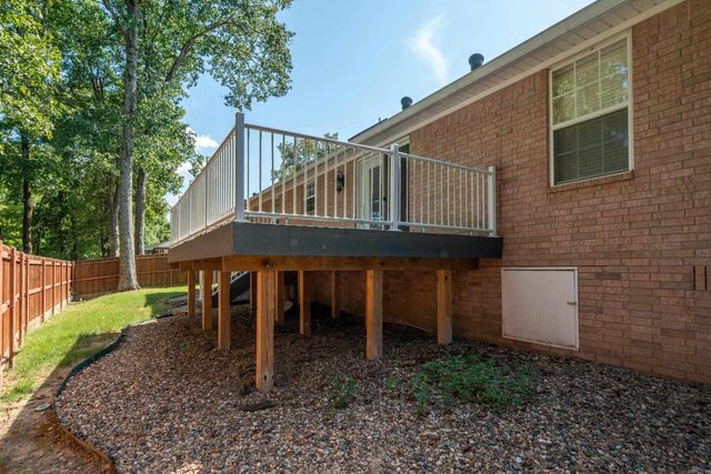 100 Forest View Court, Hot Springs, AR 71913