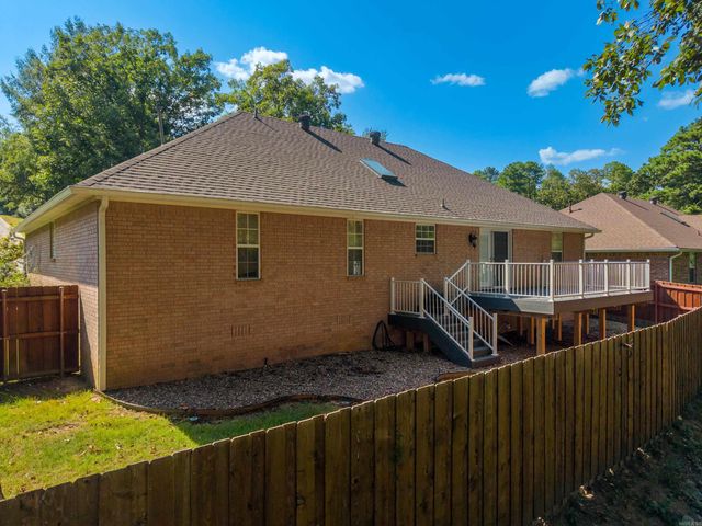 100 Forest View Court, Hot Springs, AR 71913