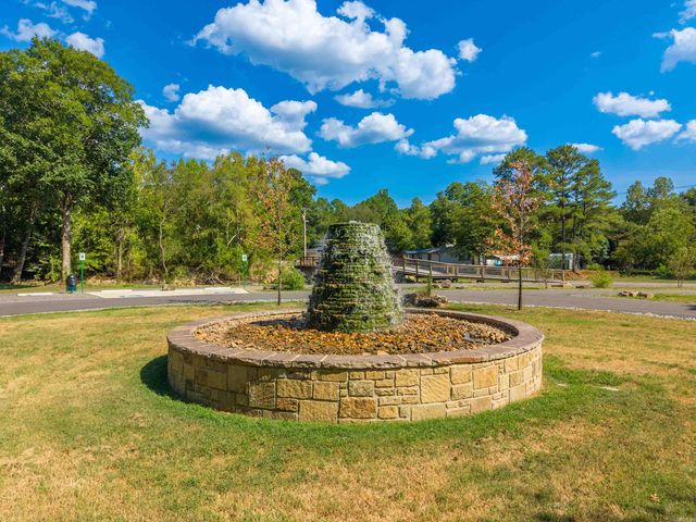 100 Forest View Court, Hot Springs, AR 71913